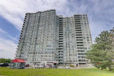 Condo Apartment in Toronto
