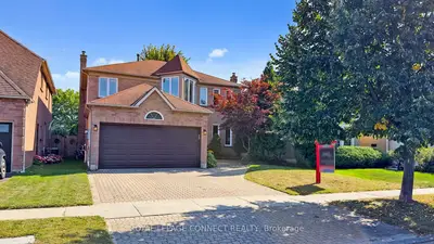 Detached in Pickering