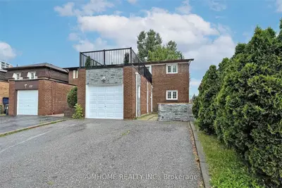 Detached in Toronto