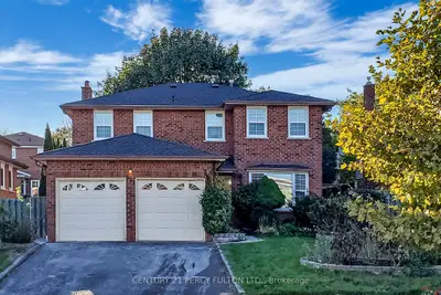Detached in Pickering