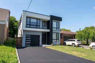 Detached in Toronto
