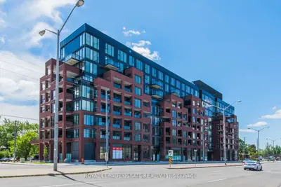 Condo Apartment in Toronto