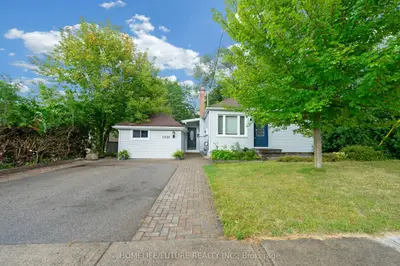 Detached in Pickering