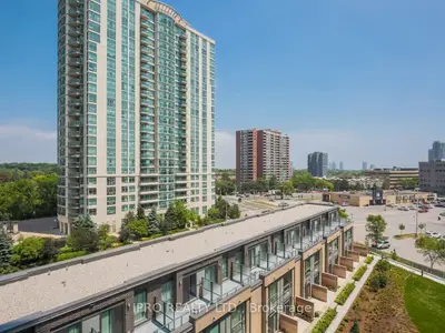 Condo Apartment in Toronto