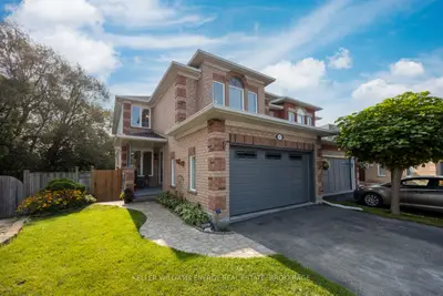 Detached in Clarington
