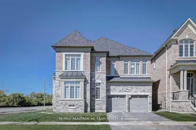 2 Christine Elliot Avenue, Whitby, On L1p 0b9