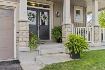 2484 New Providence Street, Oshawa, On L1l 0j7