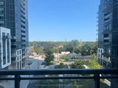 Condo Apartment in Toronto