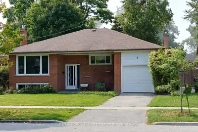 Detached in Toronto