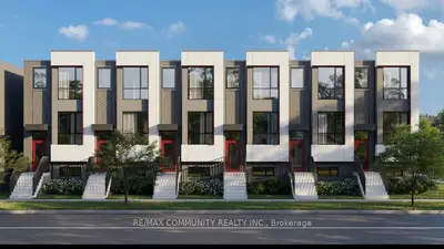 Att/Row/Townhouse in Ajax