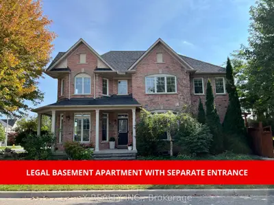 Detached in Oshawa