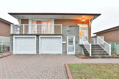 Detached in Toronto