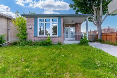 Detached in Toronto