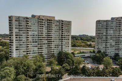 Condo Apartment in Toronto
