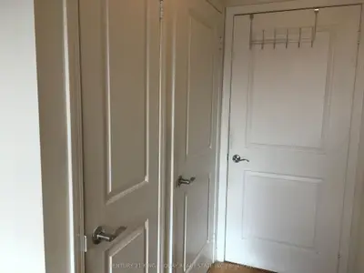 Leasehold Condo in Toronto