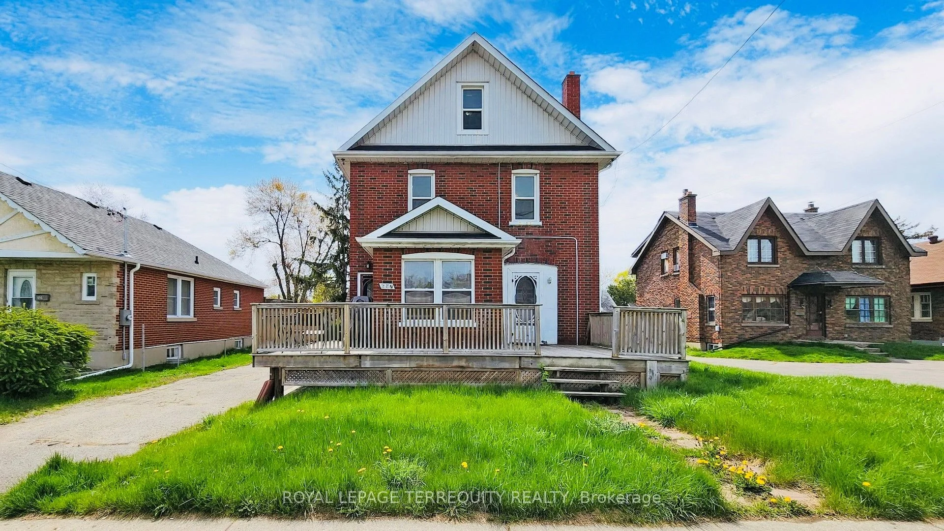 Detached in Oshawa