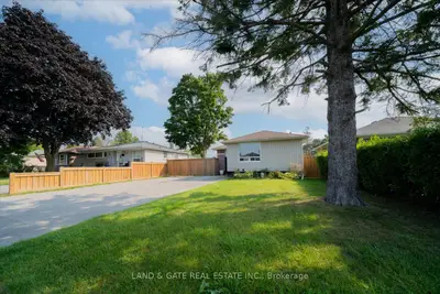 Detached in Pickering