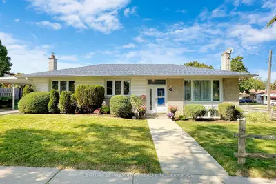 Detached in Toronto