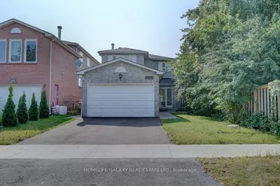 Detached in Pickering