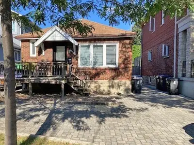 Detached in Toronto