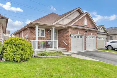 Detached in Oshawa