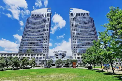 Condo Apartment in Toronto