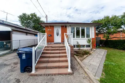 Detached in Toronto