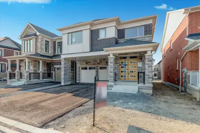 Detached in Pickering