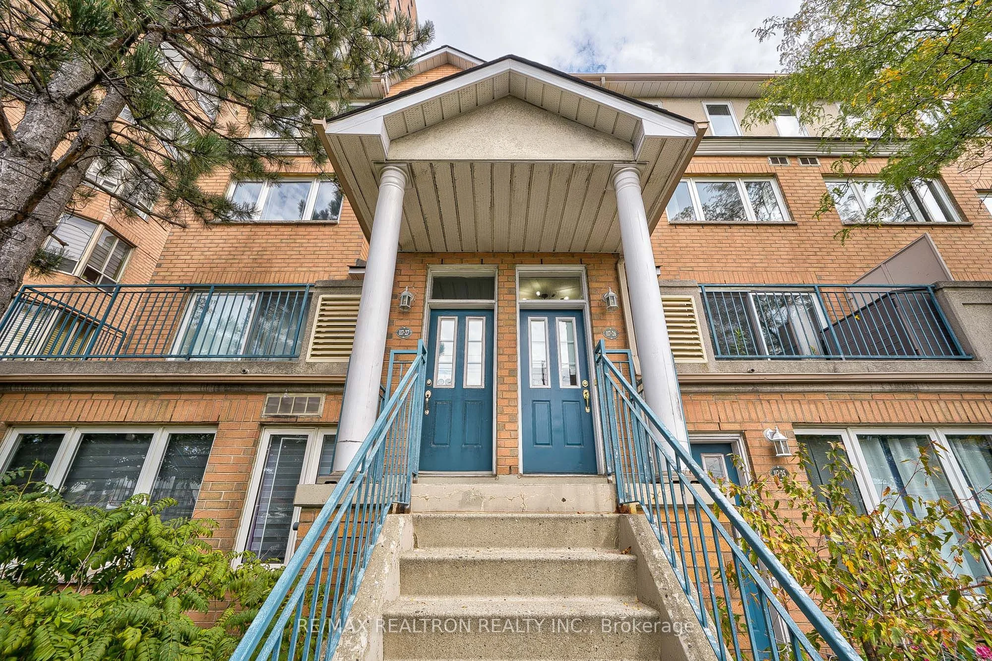 Condo Townhouse in Toronto