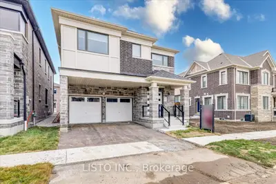 Detached in Pickering