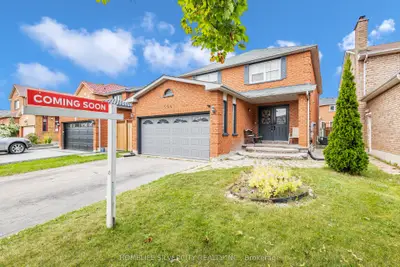 Detached in Toronto