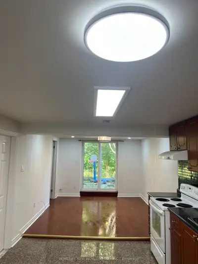 Semi-Detached in Pickering