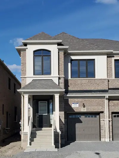 Semi-Detached in Whitby