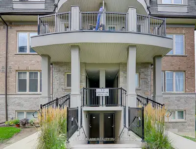 Condo Townhouse in Toronto