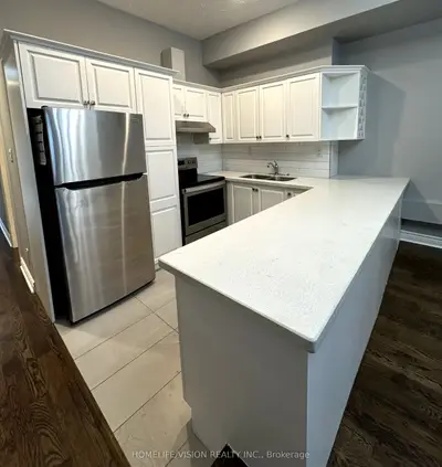 Upper Level in Toronto