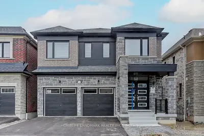 Detached in Pickering