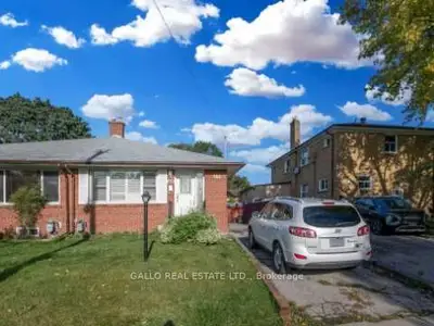 Semi-Detached in Toronto