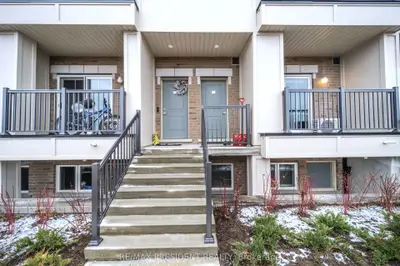 Condo Townhouse in Oshawa
