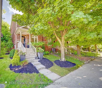 Semi-Detached in Toronto
