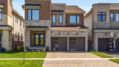 Detached in Clarington