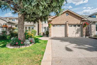 Detached in Toronto