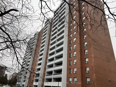 Condo Apartment in Toronto