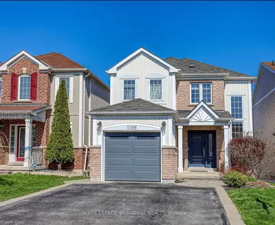 Detached in Oshawa