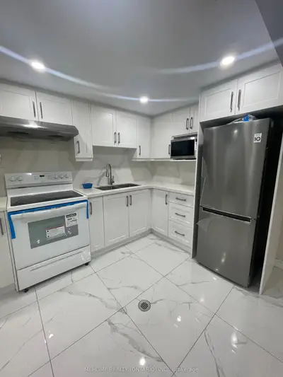 46 Monmouth Court Basemen, Toronto E09, On M1h 2t5