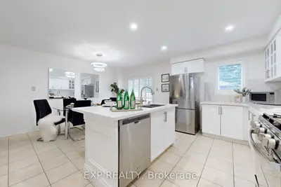 Semi-Detached in Ajax