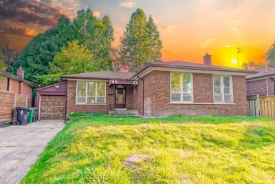Detached in Toronto