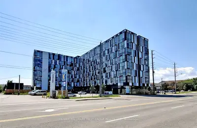 Condo Apartment in Oshawa