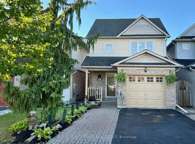 Detached in Oshawa