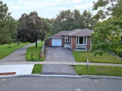 Detached in Toronto