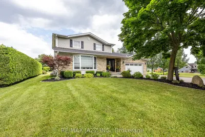 Detached in Pickering